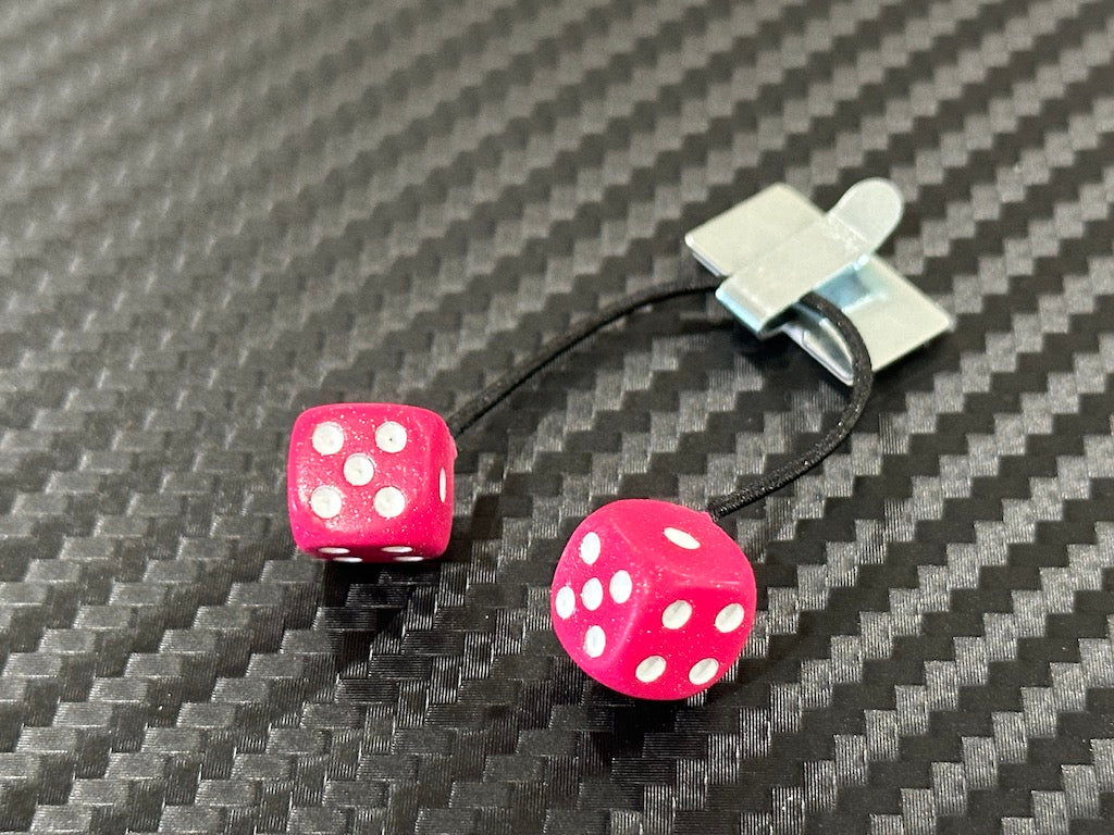 FUZZY DICE / Metalic Pink