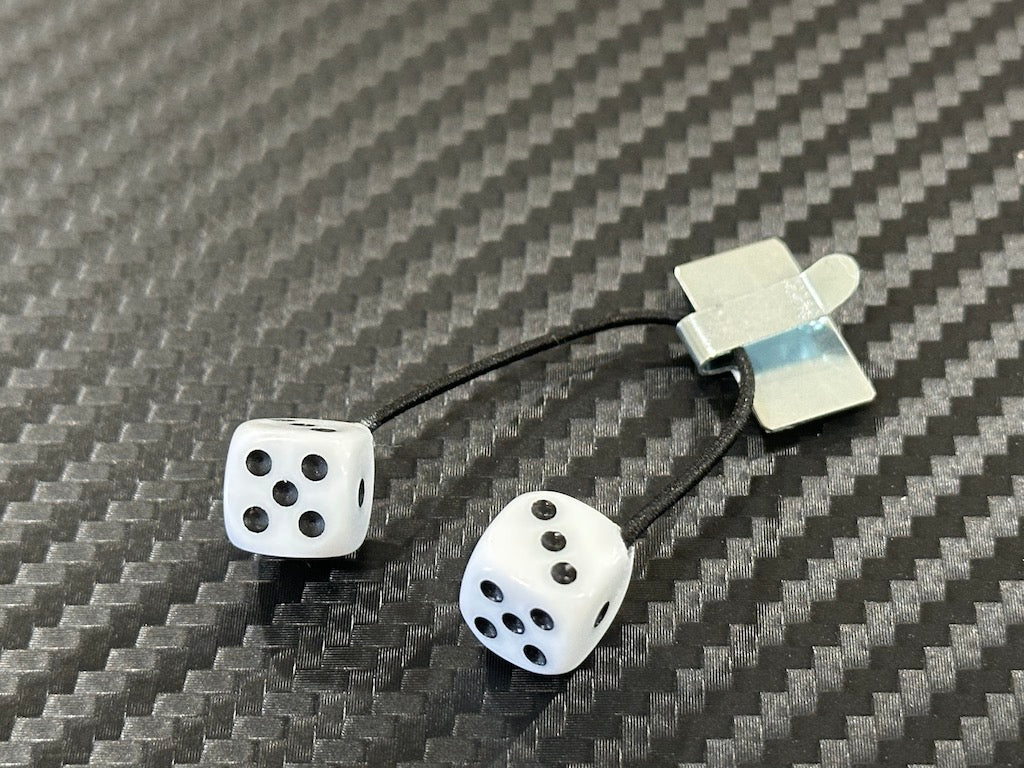 FUZZY DICE / White