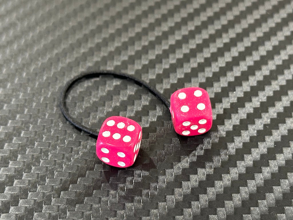 FUZZY DICE / Metalic Pink